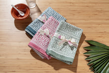 Load image into Gallery viewer, Sage green block printed napkins - set of 4