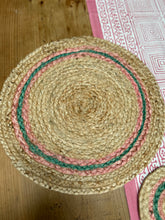Load image into Gallery viewer, Pink and green jute place mats - set of 4