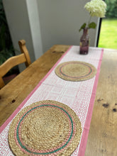 Load image into Gallery viewer, Pink and green jute place mats - set of 4
