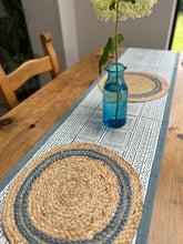 Load image into Gallery viewer, Blue and grey jute place mats - set of 4