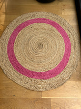 Load image into Gallery viewer, Pink Jute round rug