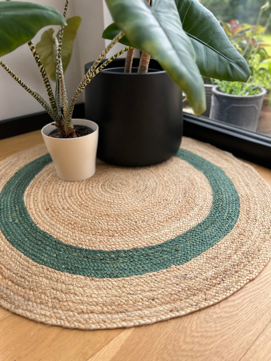 Green Jute round rug