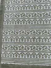 Load image into Gallery viewer, Sage green block printed napkins - set of 4
