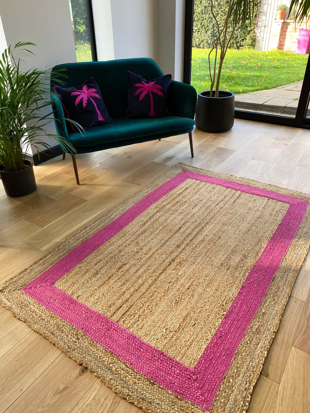 jute rug with pink border